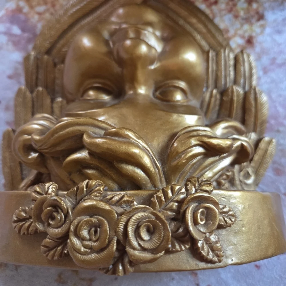 Vintage heavy cherub wall shelf - Victorian style Gold Gilded Finish Stunning